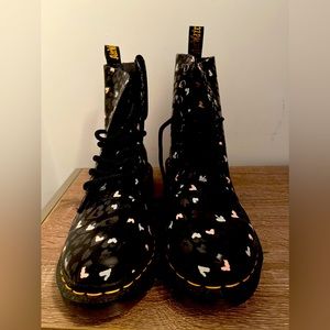 Dr. Martens with Hearts. Size 7. Never worn.